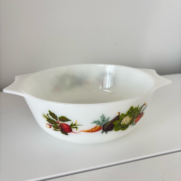 Pyrex Other - VINTAGE PYREX England White Milk Glass Casserole Bowl dish Tuscany Market Garden